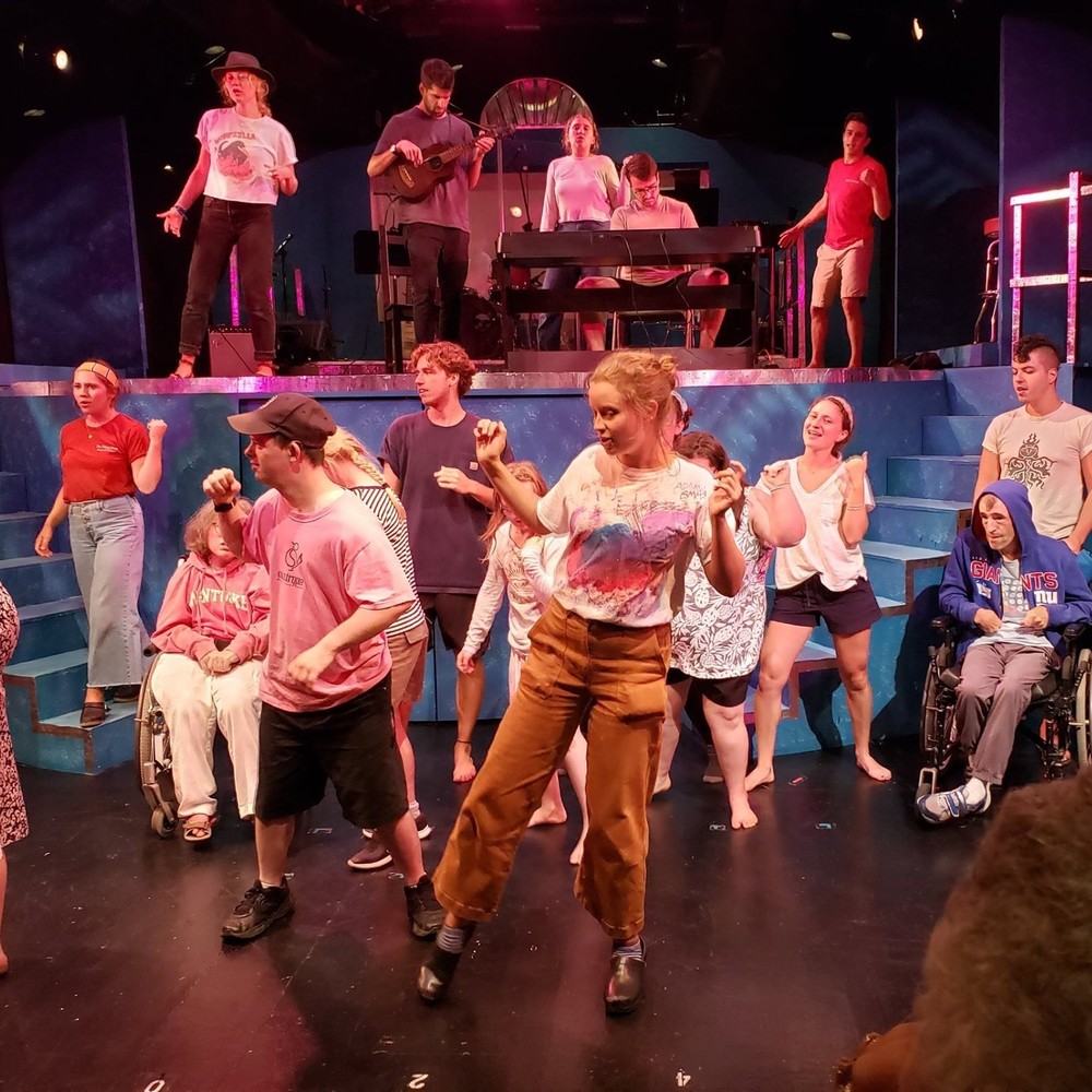 Meet your Posher, Emma